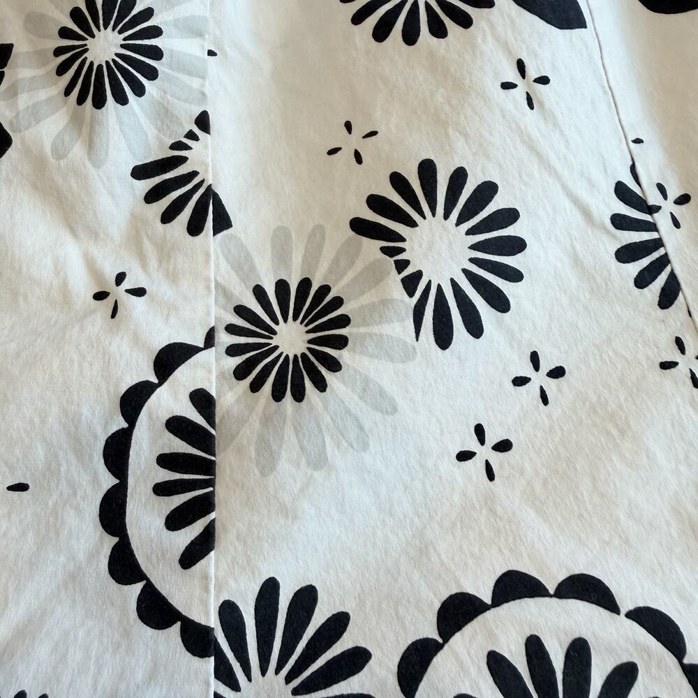 GAP Women’s White Floral Print Casual Stretch Fit Asymmetrical A-Line Skirt 1 - Picture 3 of 6
